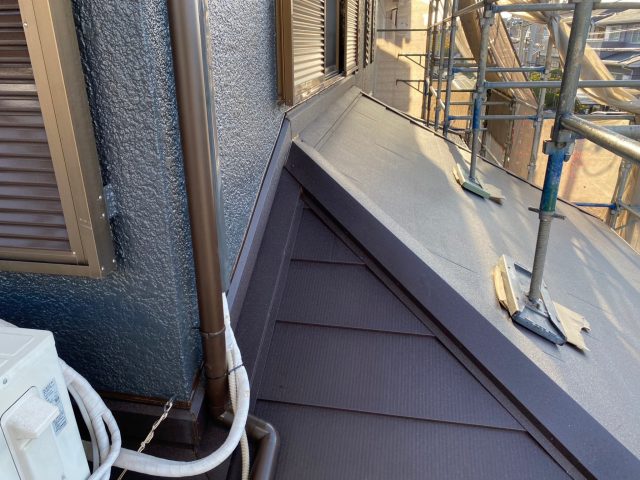 三木市の葺き替え工事と雨仕舞いの状況